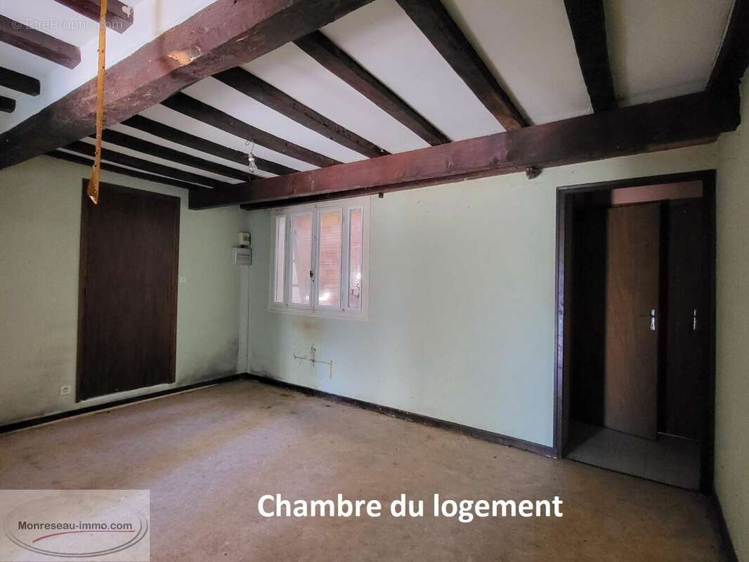 Maison à PONT-DE-VAUX