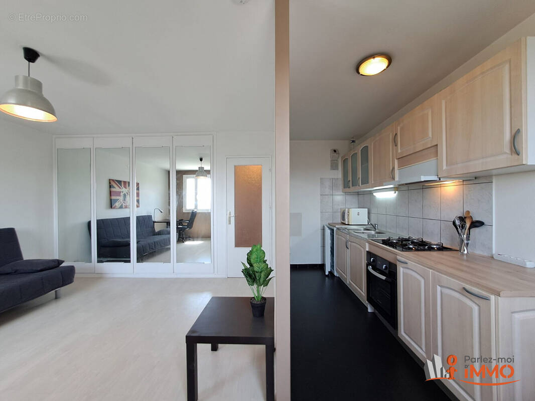 Appartement à SAINT-ETIENNE