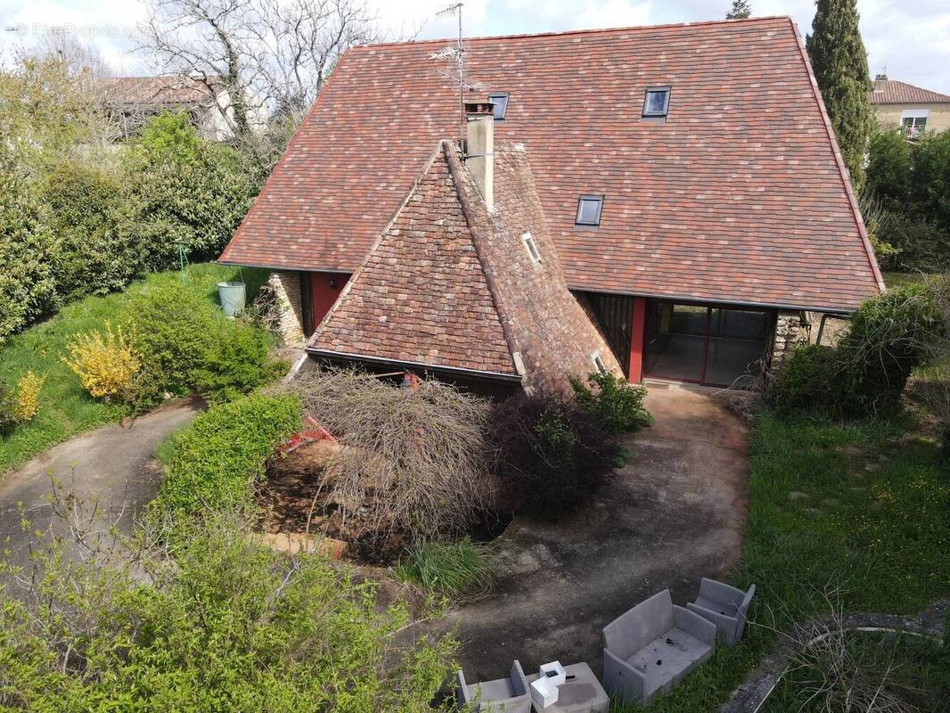 Maison à SALLES-DE-BELVES