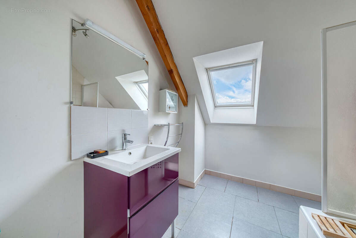 Maison à VERN-SUR-SEICHE