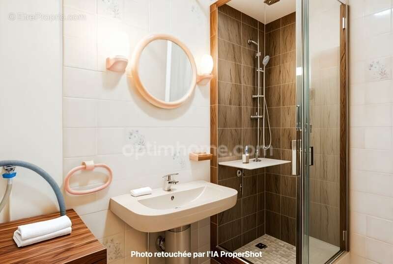 Appartement à LES PAVILLONS-SOUS-BOIS