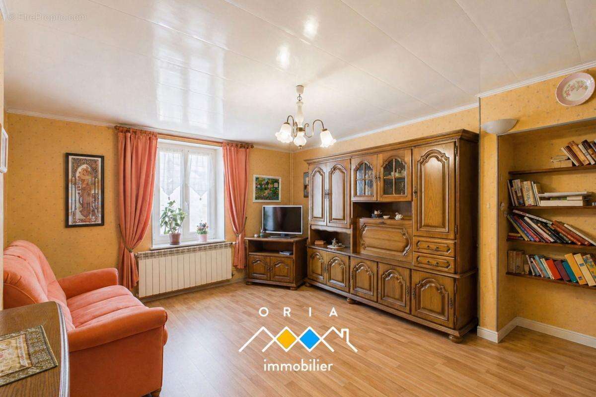 Maison ancienne avec jardin, potentiel – Villecey-sur-Mad - photo 2