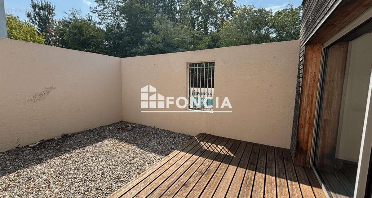 Maison T3 de plain pied avec patio - photo 2