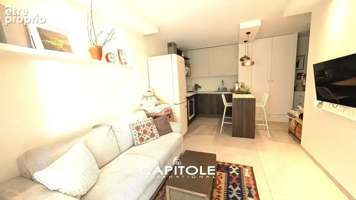 Exclusivité:  Spacieux 2 pièces en rez de jardin au calme à 300 m des plages , 2 parkings extérieurs - photo 5