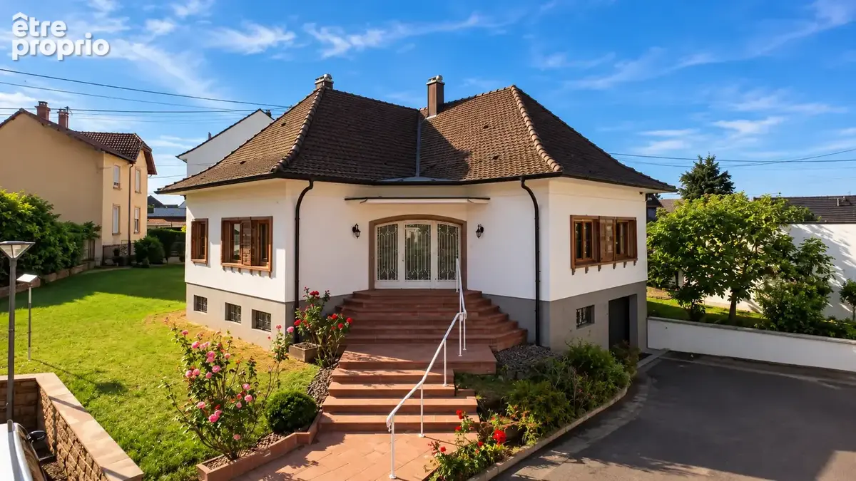 REICHSTETT - Maison 158,50 m2 sur un terrain de 6 ares - Beau potentiel - photo 3