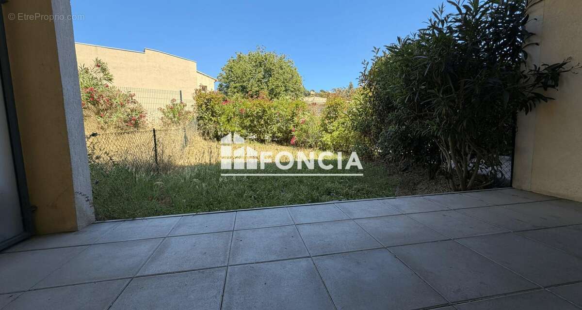 Appartement à BORMES-LES-MIMOSAS