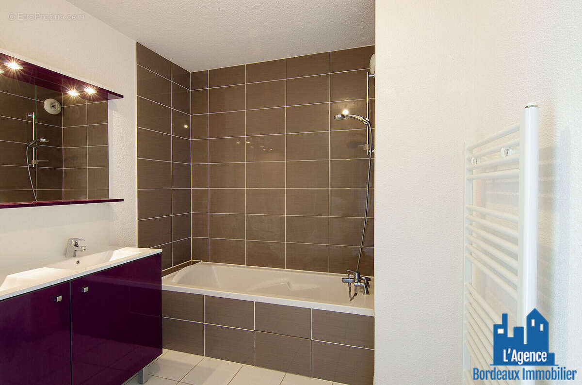 Appartement à CENON