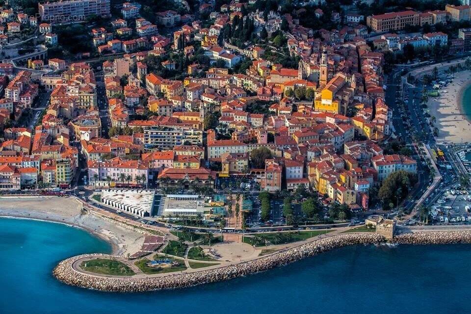 Appartement à MENTON