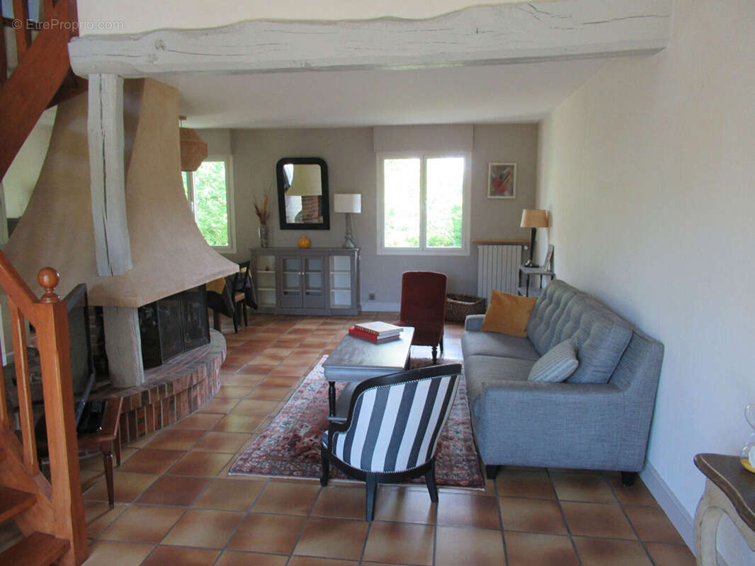 Maison à BEAUCOUZE