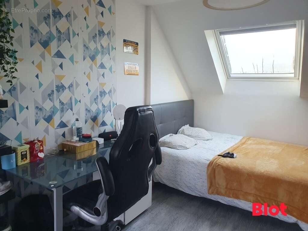 Appartement à FOUGERES