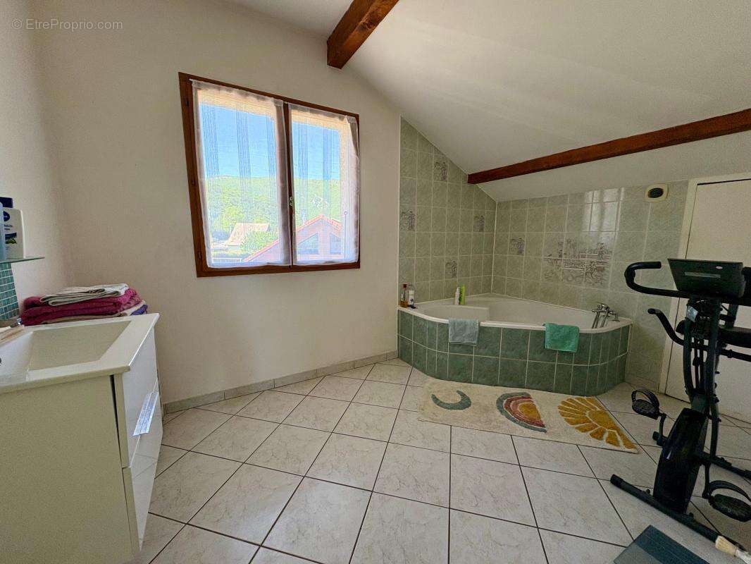 Maison à LORNAY