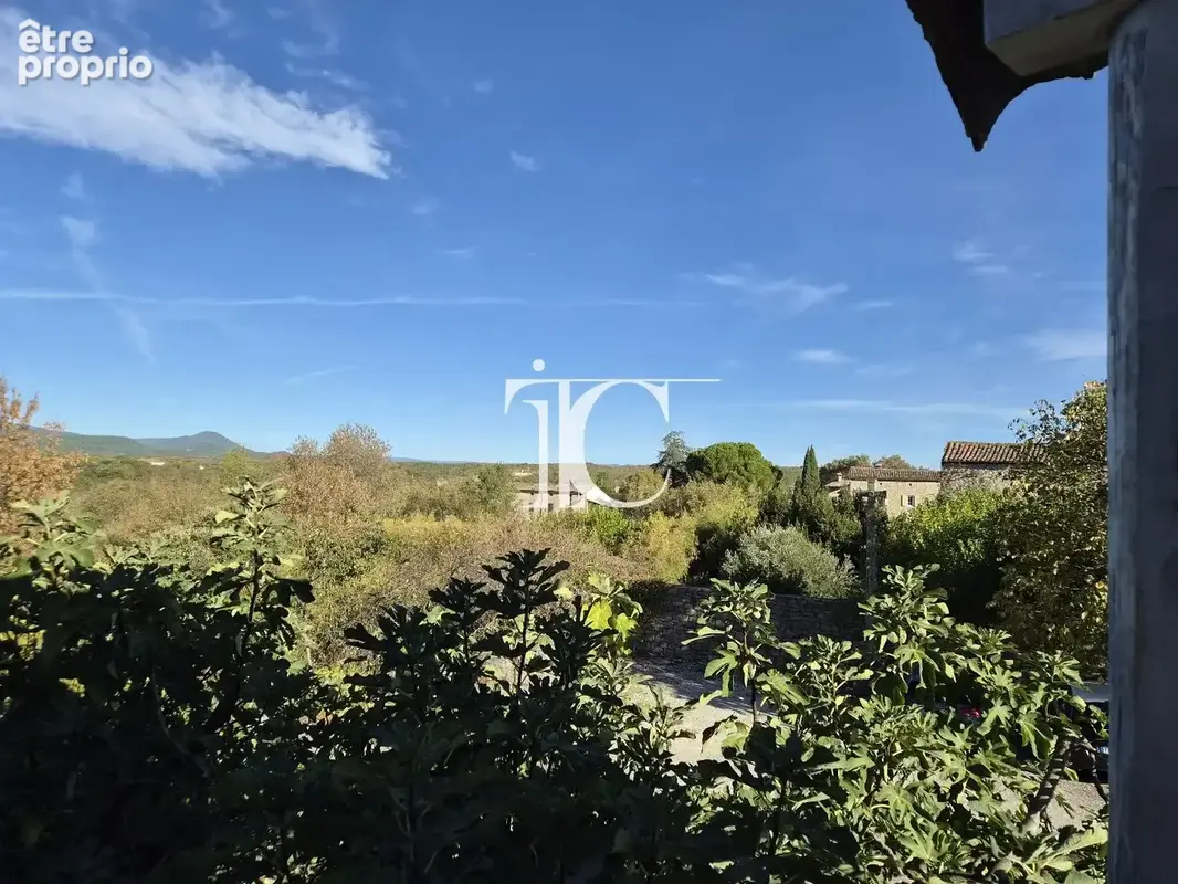 Maison de hameau en pierre avec terrasse et belle vue  sud ardèche - photo 3
