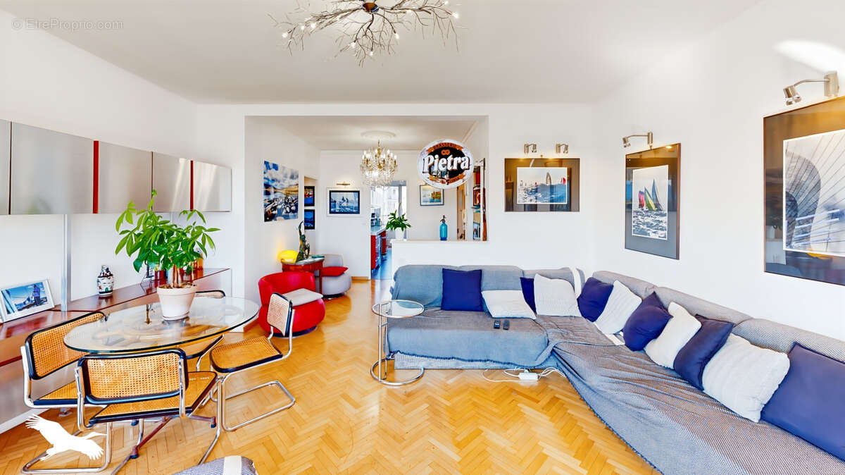 Appartement à MARSEILLE-8E