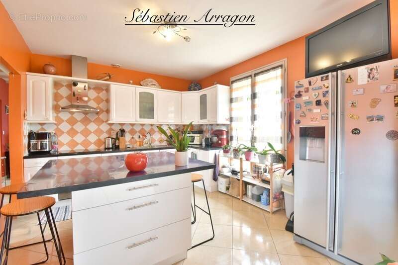 En exclusivité à Cancon – Maison familiale rénovée de 130 m² avec garage et terrain clos - photo 15