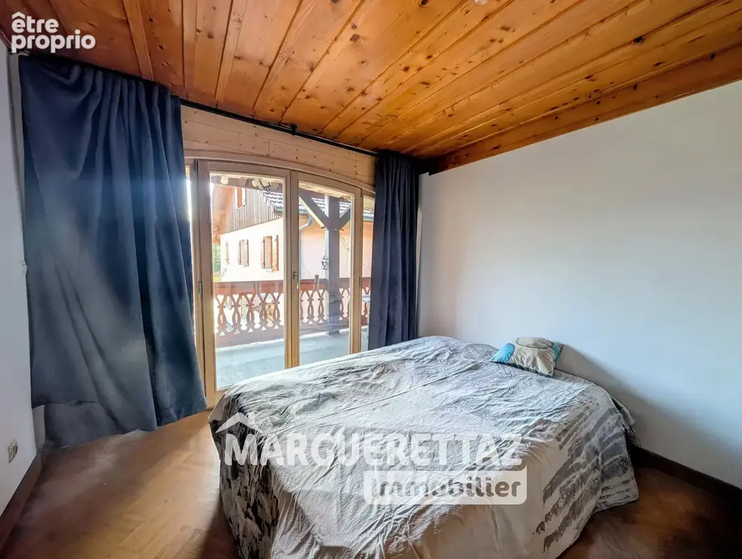 Maison mitoyenne 170m² - ST JEOIRE - photo 12