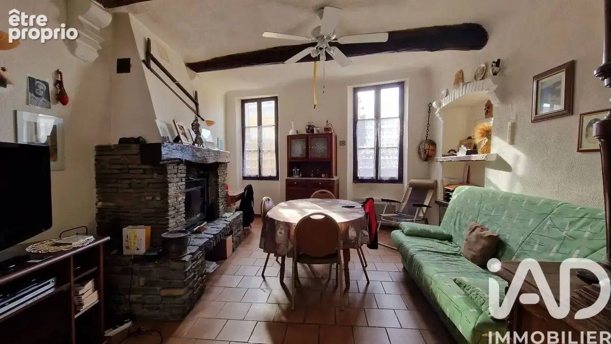 Maison 4 pièces 83 m² · à Valensole · 83 m² · 74 500 €