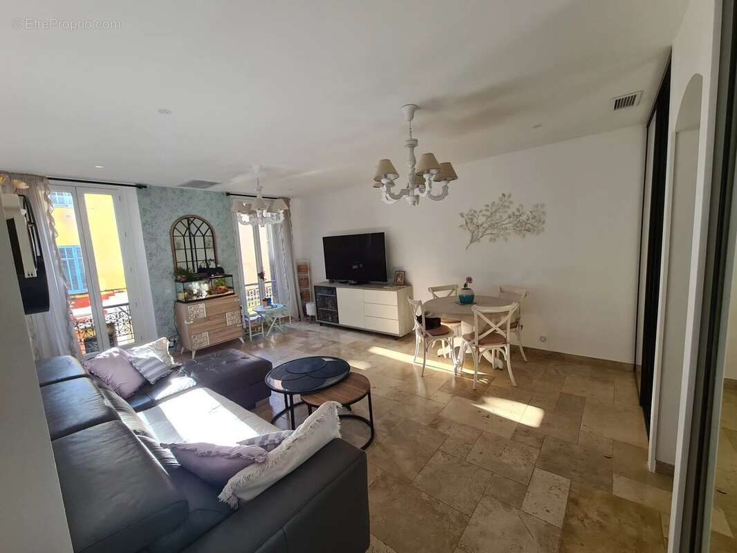 Appartement à GRASSE