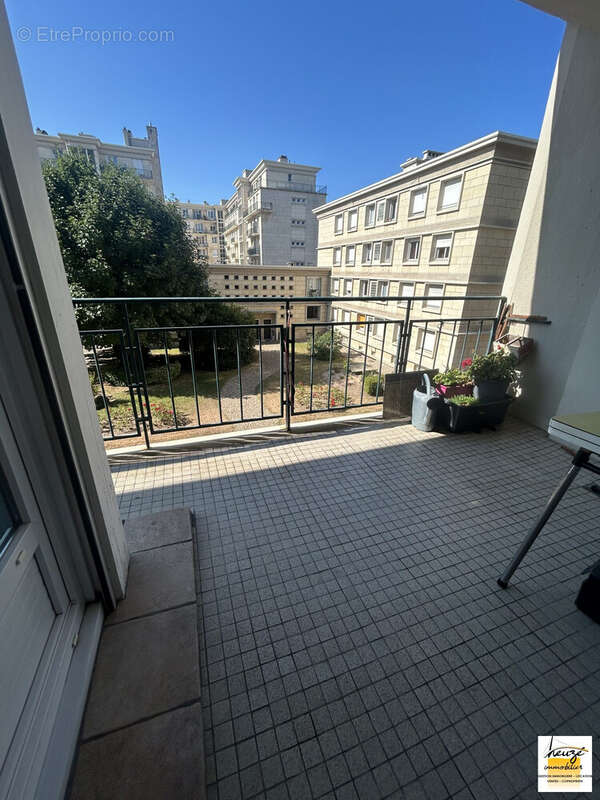 Appartement 94 m² à Le Havre  - photo 2