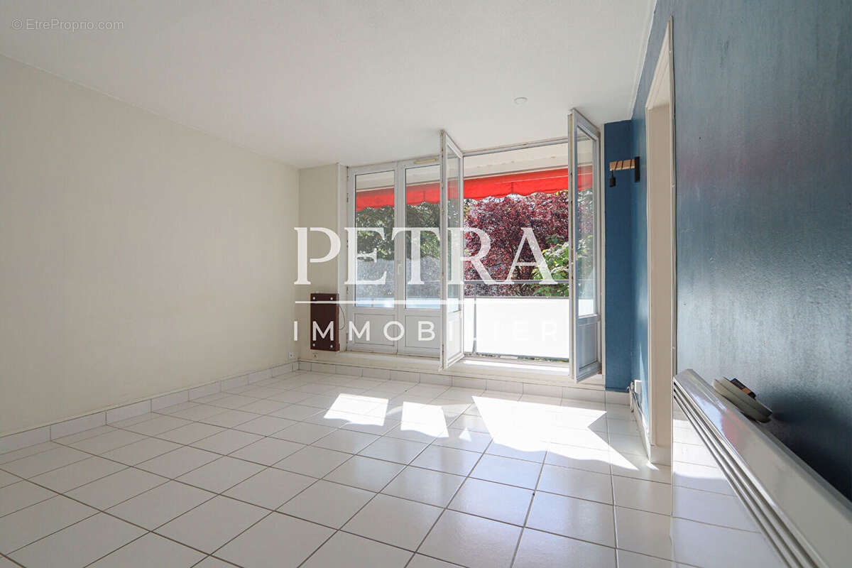 Appartement à VILLEJUIF