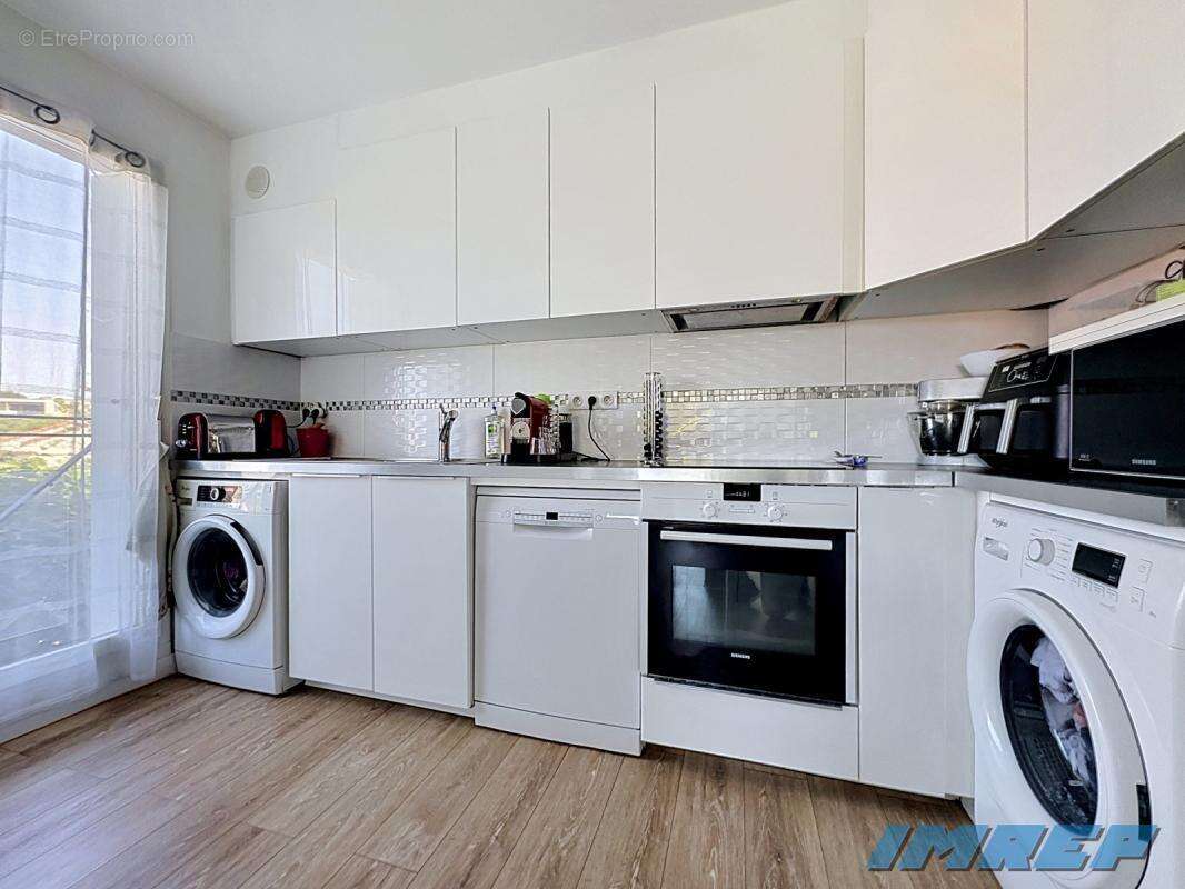 Appartement 90 m² à Marseille-9e  - photo 6