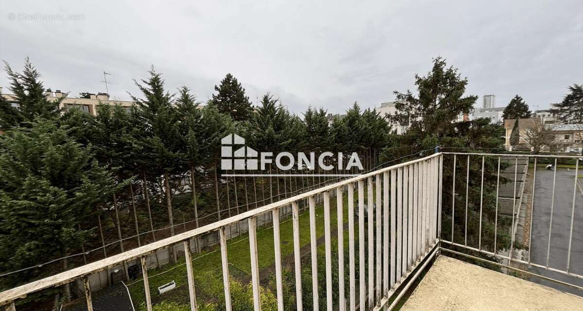 Appartement à EPINAY-SUR-SEINE