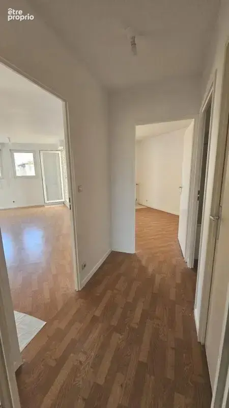 Appartement T 4  dernier étage - photo 10