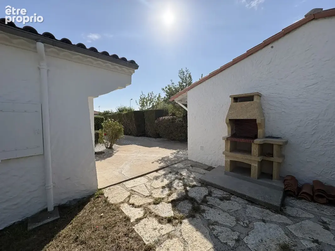 Vaux-sur-Mer - Maison de plain-pied 110 m2, 3 chambres, proche centre - photo 15