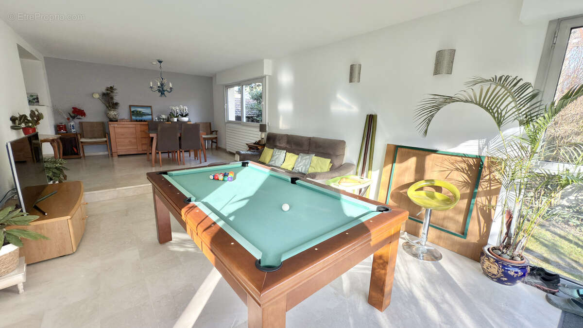 Maison à SAINT-GRATIEN