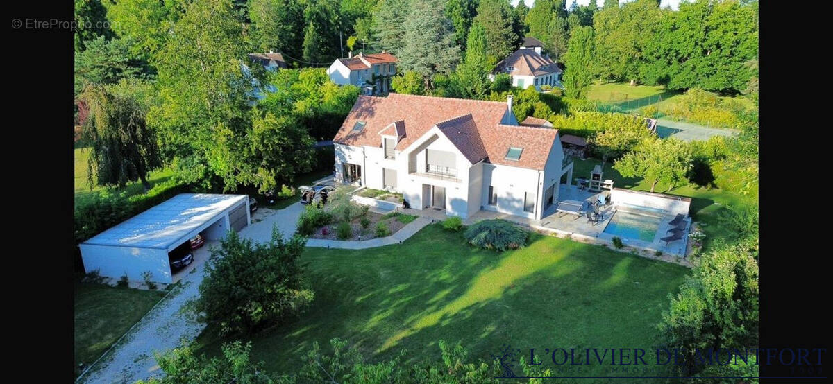 Maison à MONTFORT-L'AMAURY
