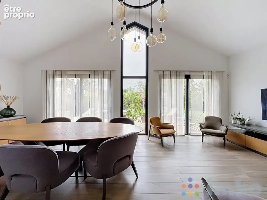 Maison 12 pièces 183 m² à vendre à Frelinghien (59236) - photo 1