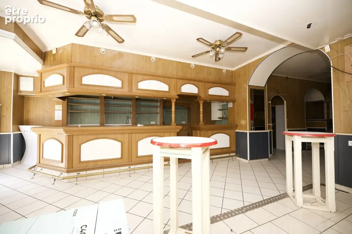 Bien immobilier à vendre à Mauriac (15200) - photo 2