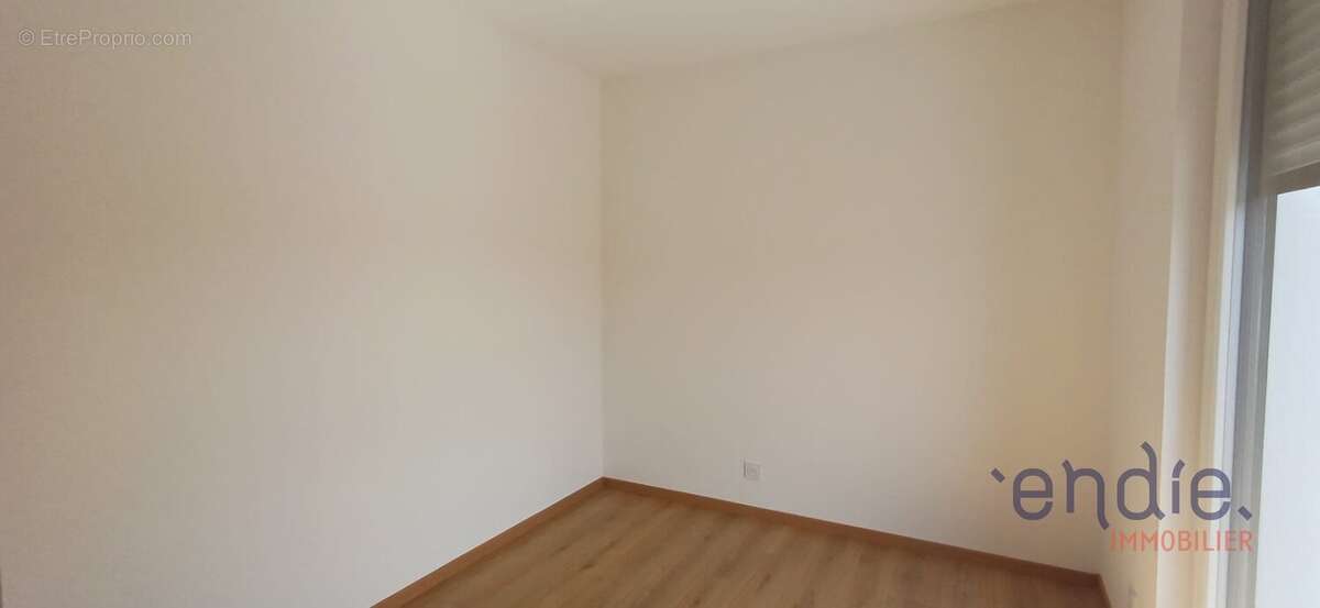 BARTENHEIM-LA-CHAUSSÉE  Magnifique appartement 5 pièces en attique avec terrasse de 27 m²  Disponible immédiatement - photo 5