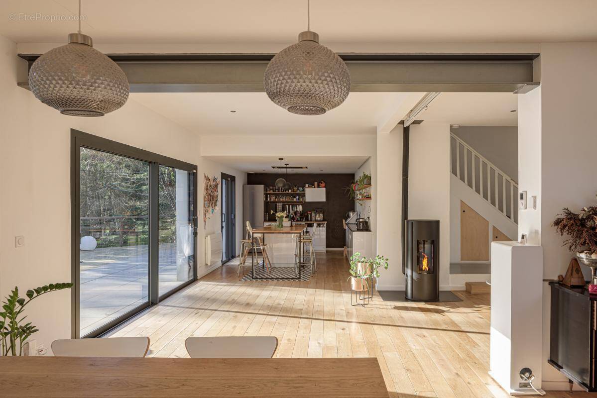 Maison à TREILLIERES