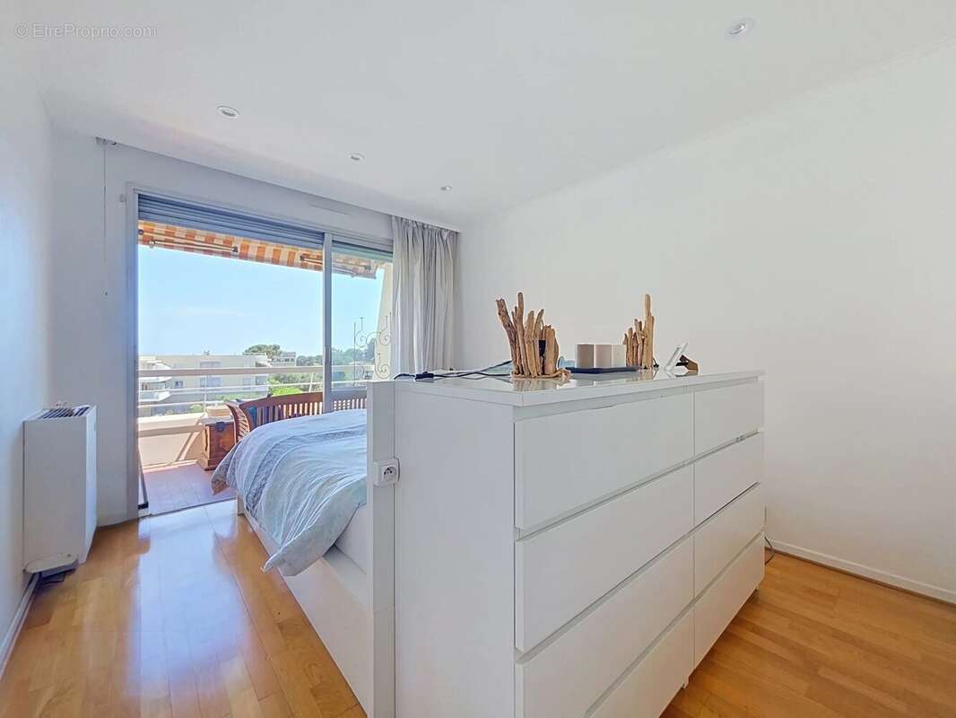 Appartement à LE CANNET