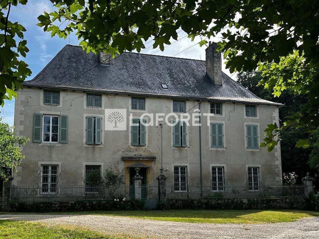 Maison de maître avec parc : projets familial, professionnel ou associatif bienvenus! - photo 23