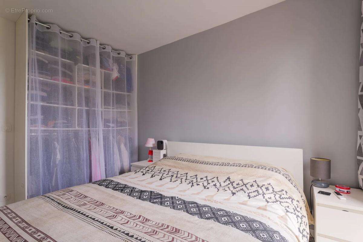 Appartement 3 pièces de 62 m² à Noisy-le-Sec - photo 2