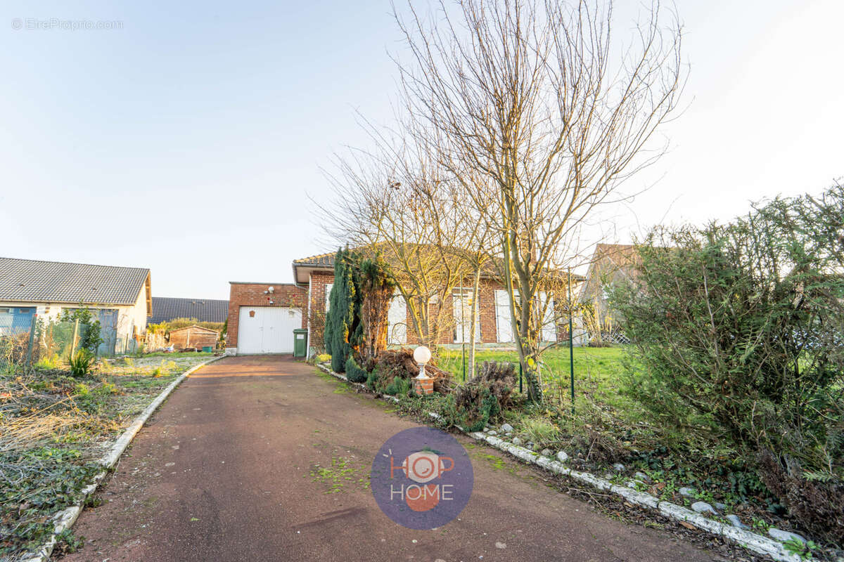 Maison à NEUVE-CHAPELLE