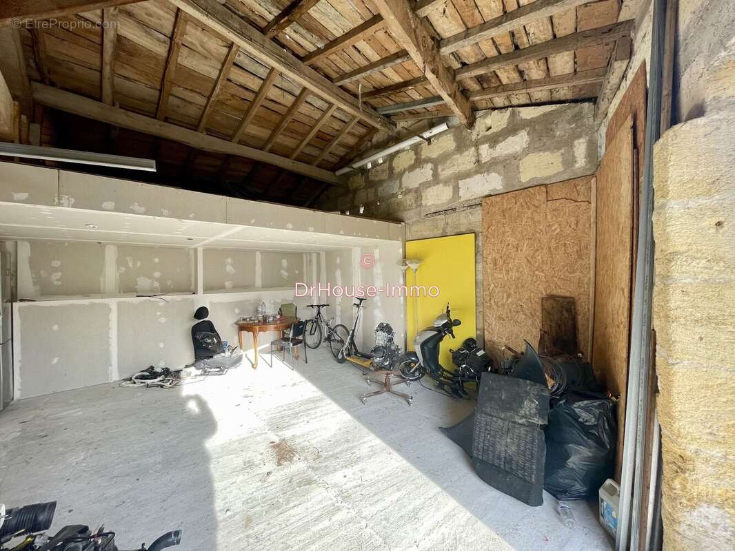 Terrain à SAINT-PEY-DE-CASTETS