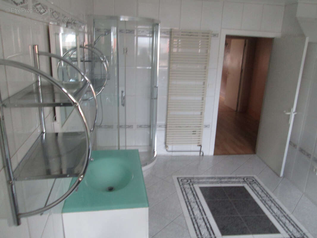 Appartement à LUXEUIL-LES-BAINS