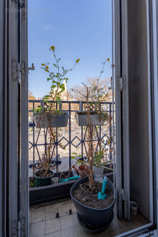 Appartement à MARSEILLE-16E