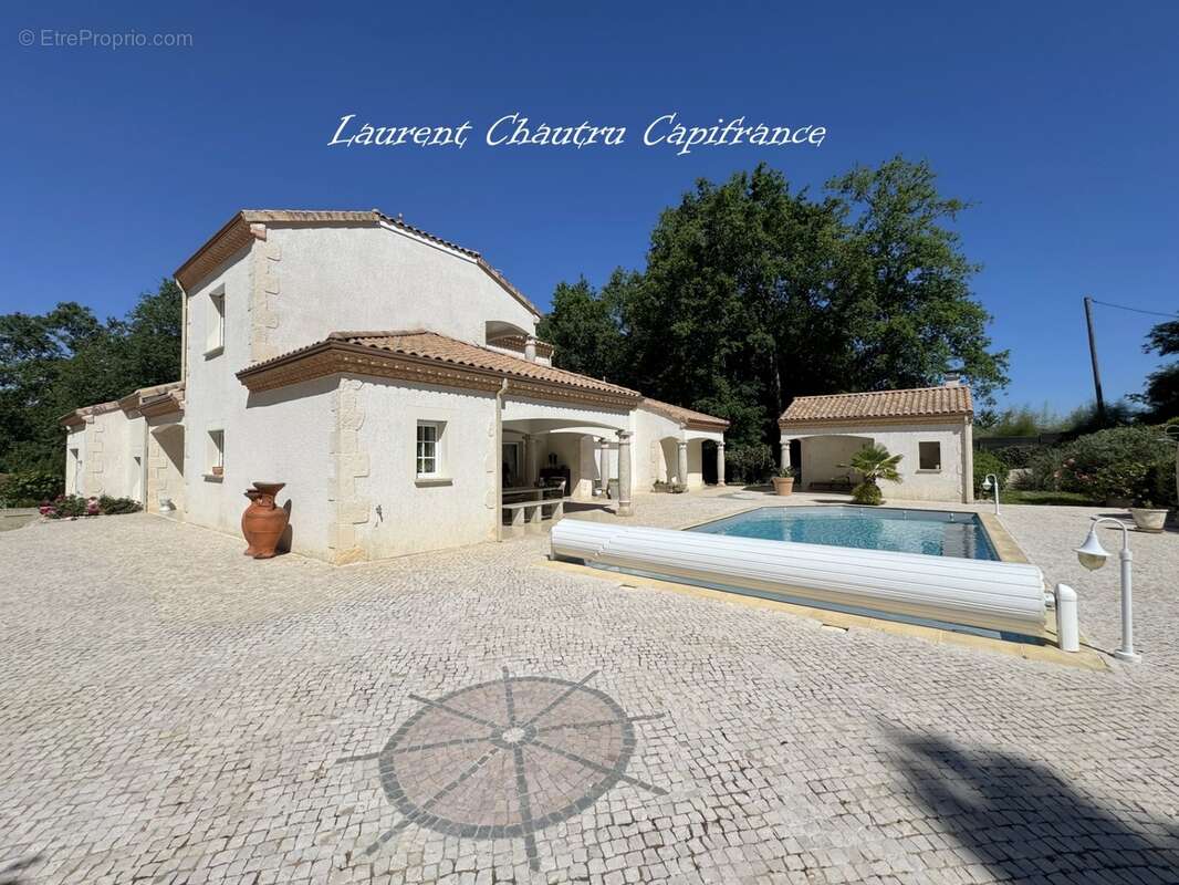 Villa de standing 190m² à SANILHAC (24) - photo 9