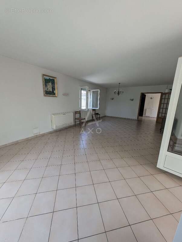Maison à LEZIGNAN-CORBIERES