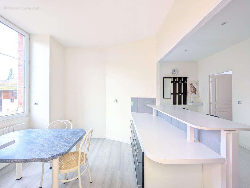 Appartement à CHARAVINES