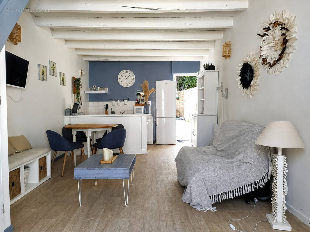 Maison à FLAUGEAC
