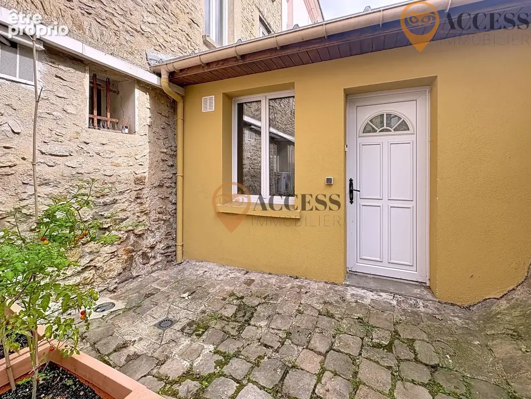 GROSLAY CENTRE - Immeuble de 5 lots en plein coeur de ville ! - photo 2