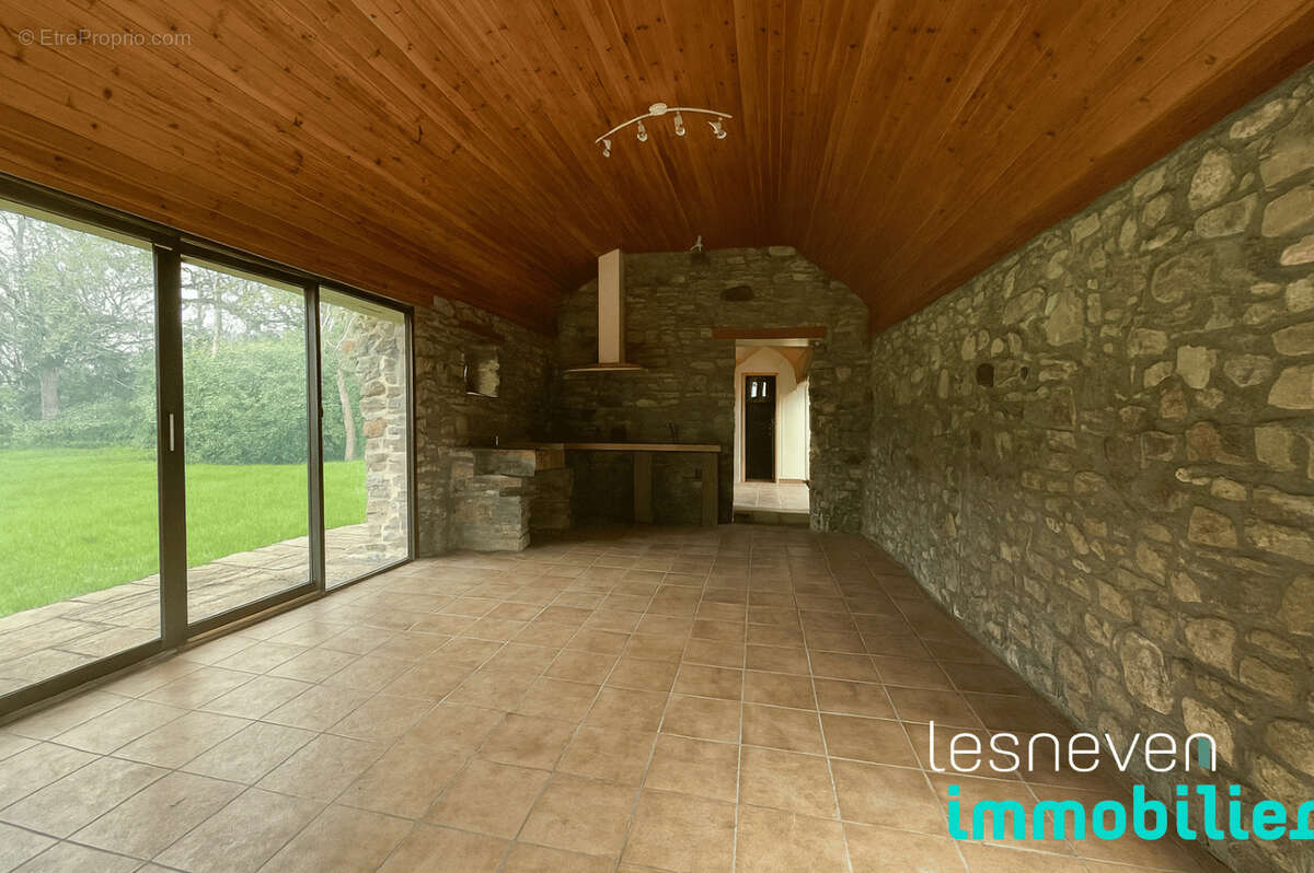 Maison à PLOUDANIEL