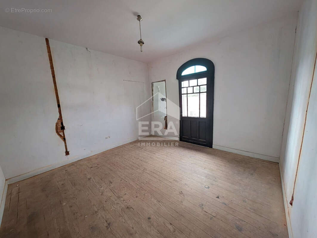 Maison à MONTPON-MENESTEROL