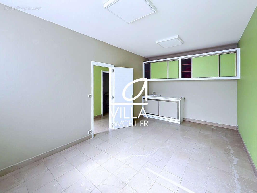 Commerce 38 m² à Wimereux  - photo 5