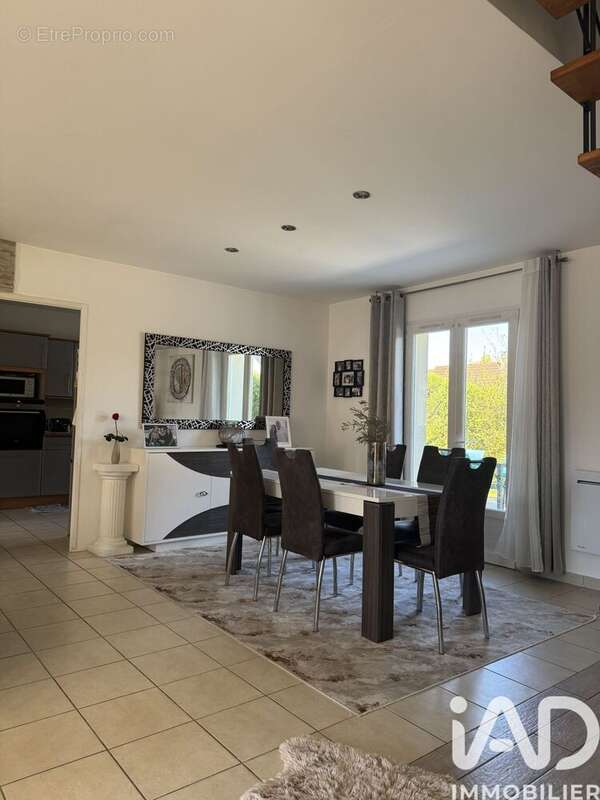 Photo 3 - Maison à BOURGES