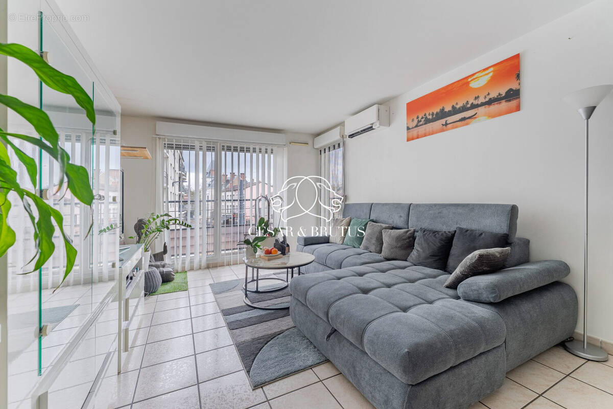 Appartement à VILLEURBANNE